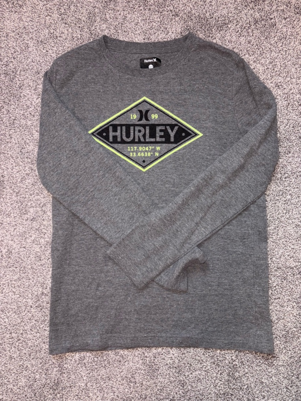 Hurley Vintage Y2K Gray Long Sleeve Logo Shirt